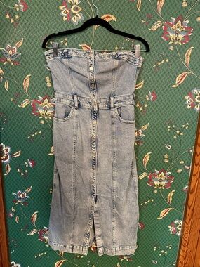 SO Light Blue Denim Strapless Midi Dress with Front Buttons